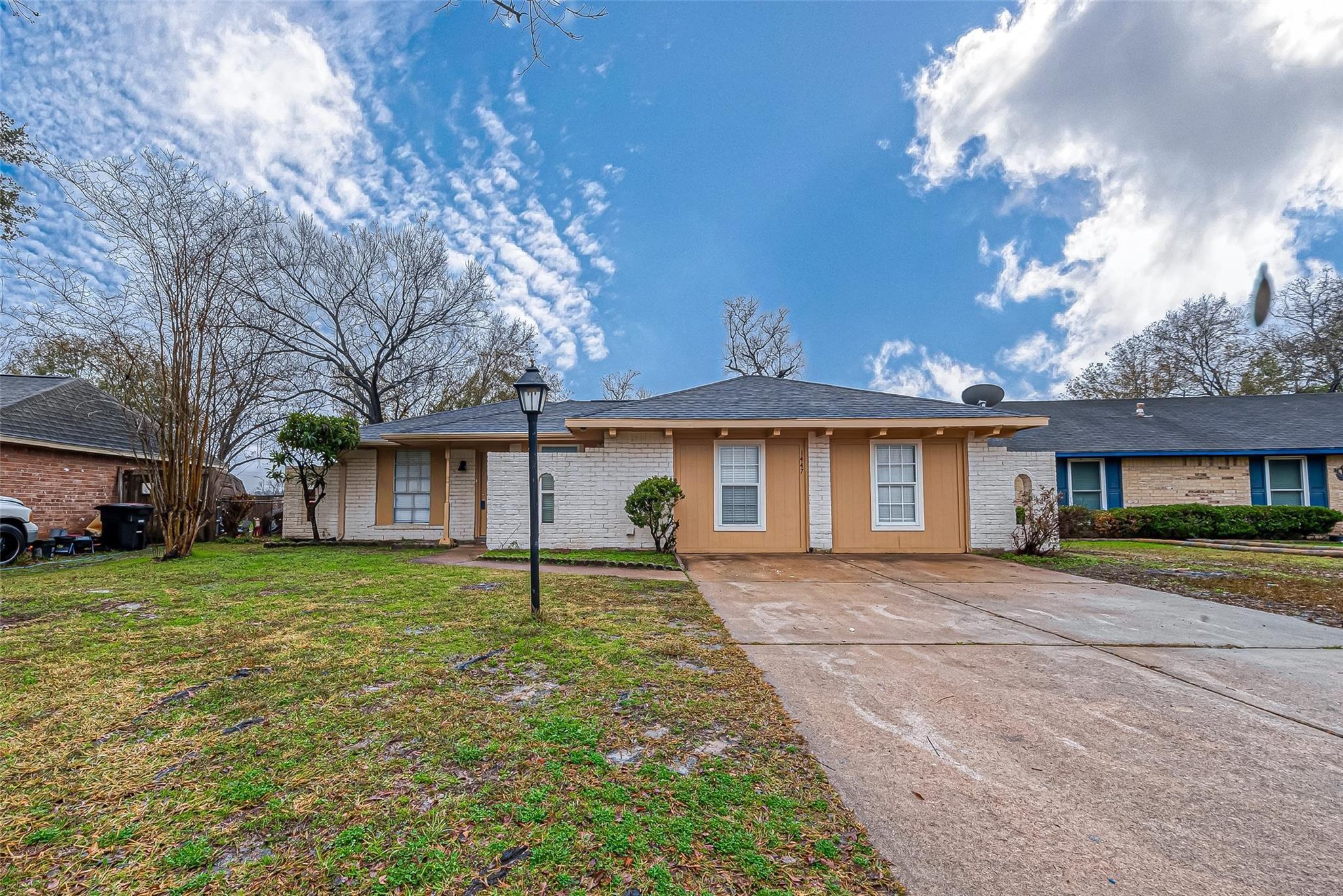 1447 Willow Rock Road