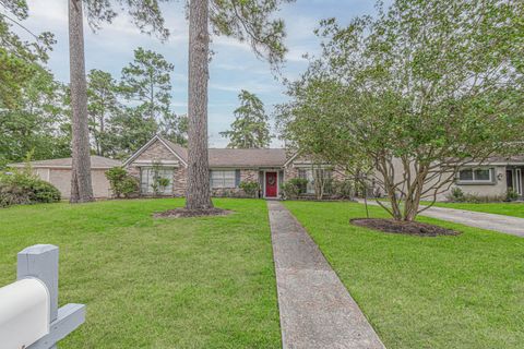 Photo of 25522 Pepper Ridge Lane, Spring, TX 77373 (MLS # 22145477)