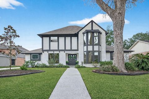 707 Montclair Boulevard Sugar Land TX 77478