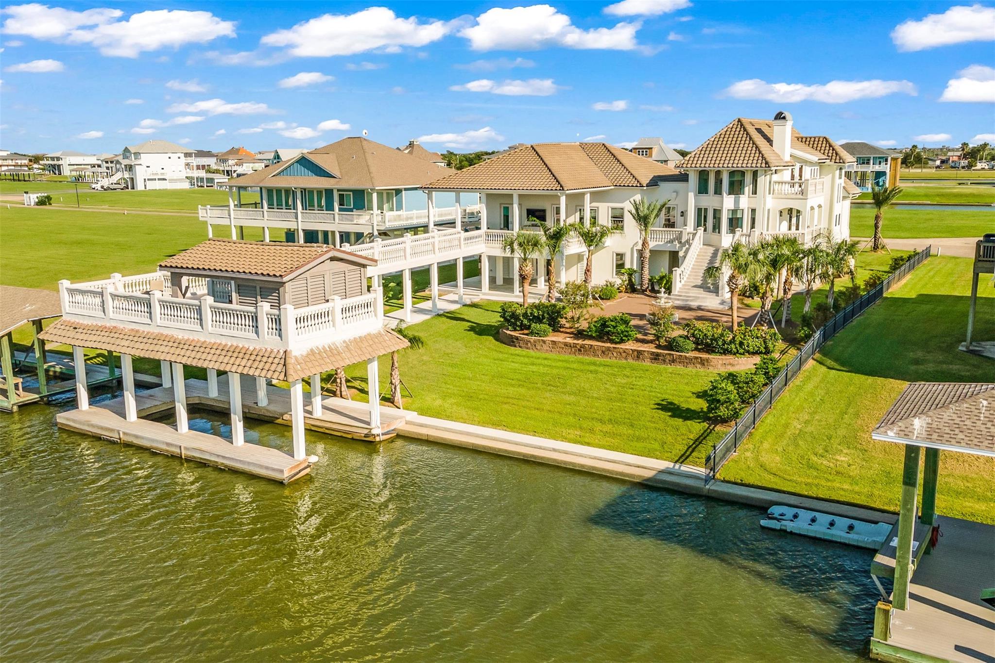 1809 Laguna Harbor Estate Boulevard