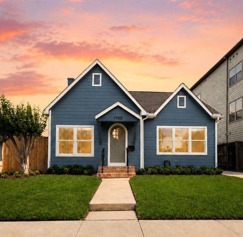 Photo of 1968 W Mckinney Street, Houston, TX 77019 (MLS # 84698593)