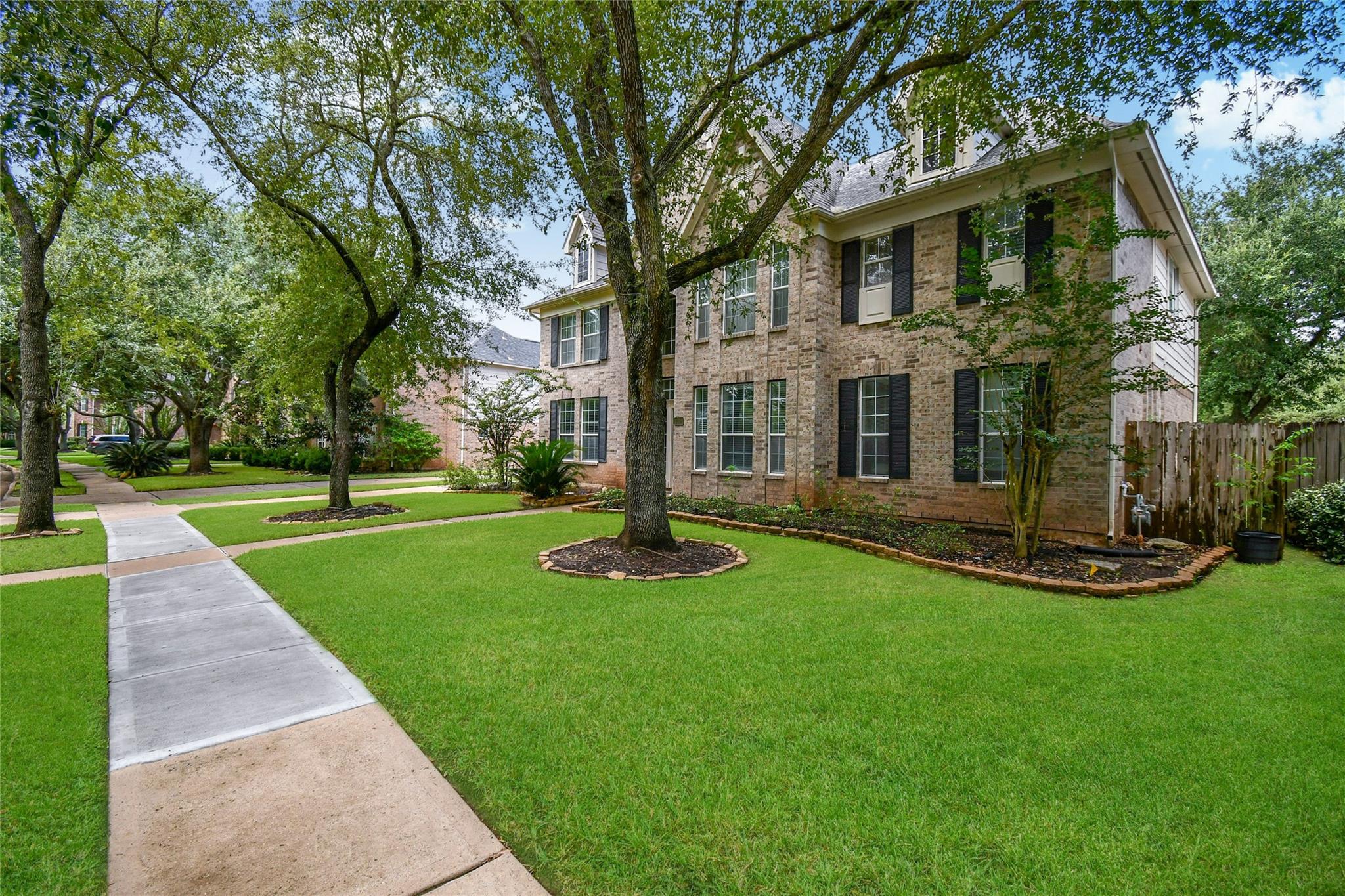 1519 Meadowsweet Drive