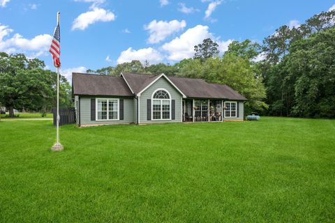 Photo of 200 Chris Lane, Shepherd, TX 77371 (MLS # 79401267)