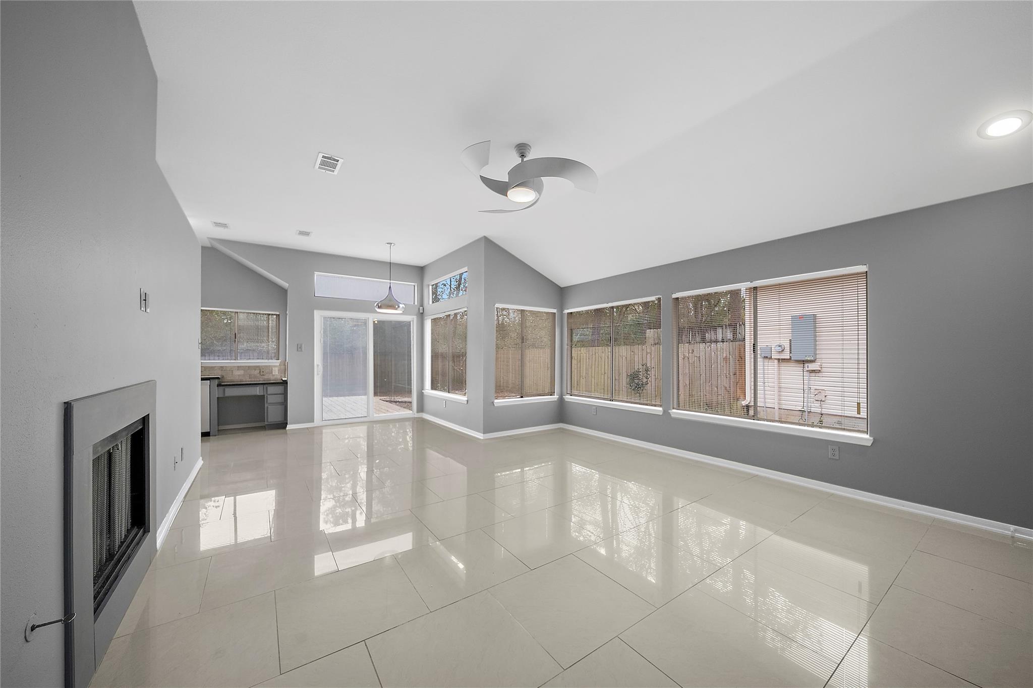 83 N Rushwing Circle