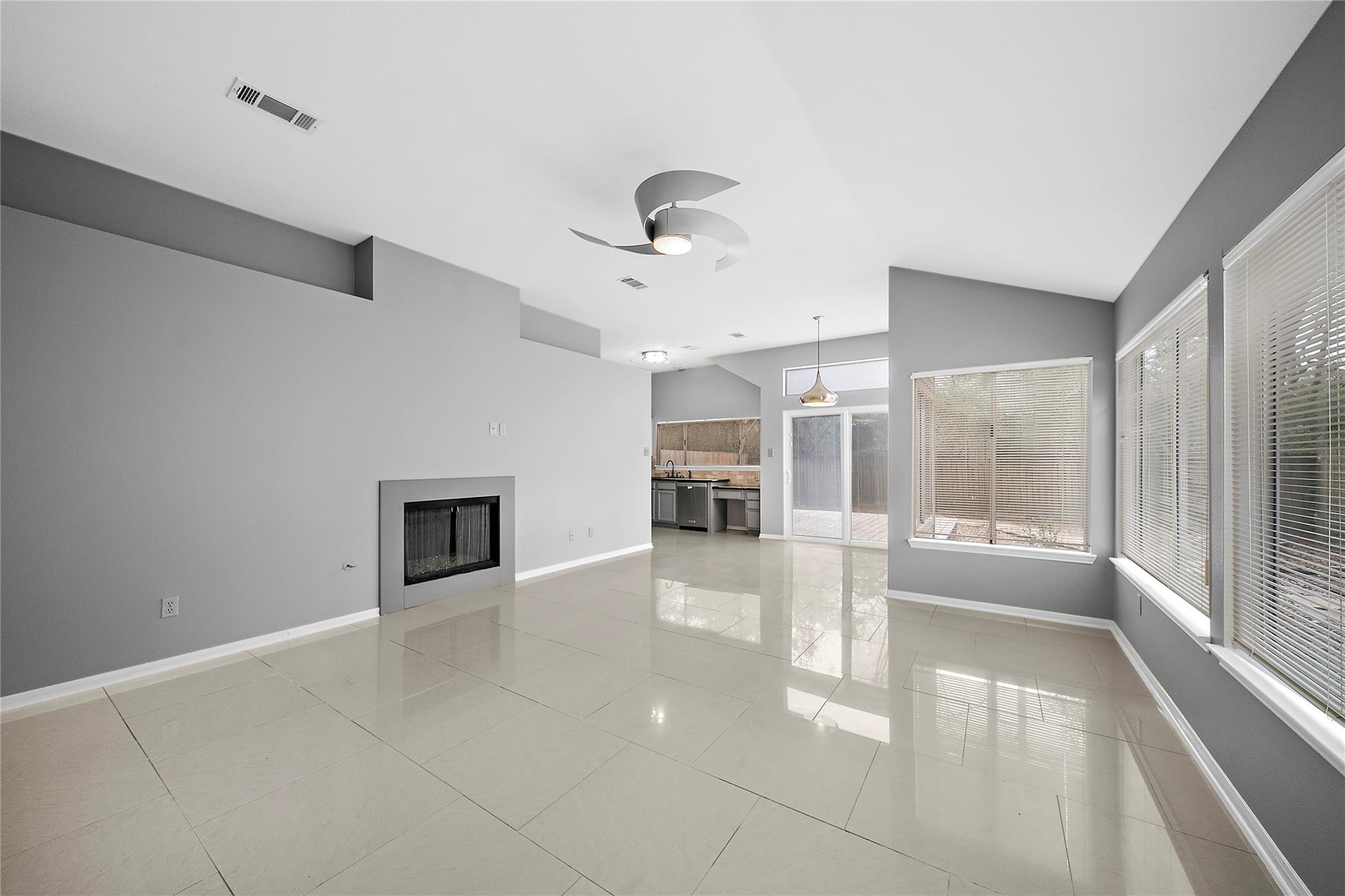 83 N Rushwing Circle