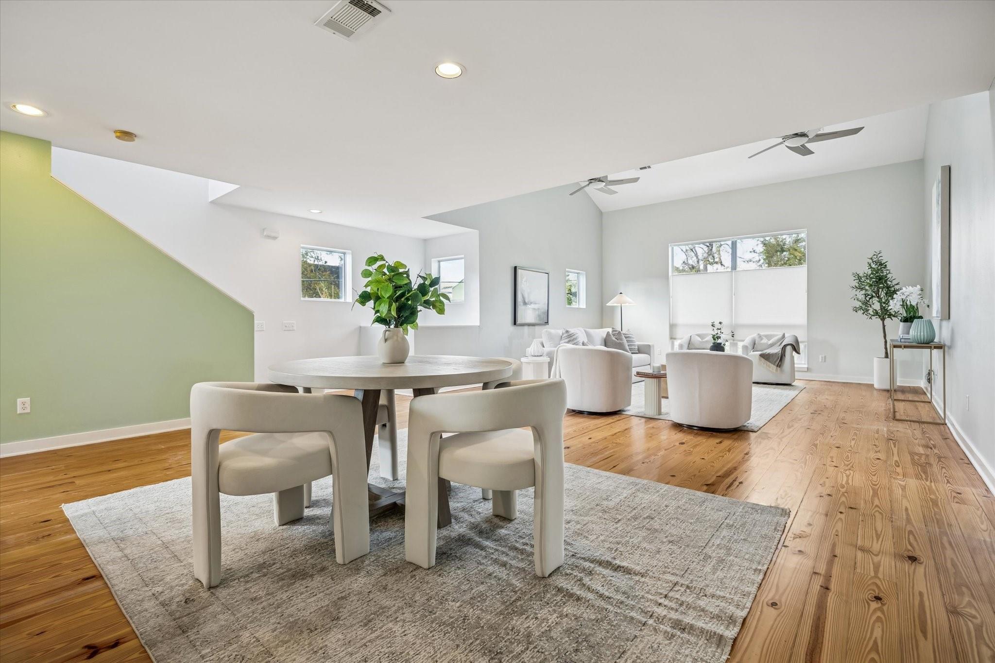 2508 Calumet Street E