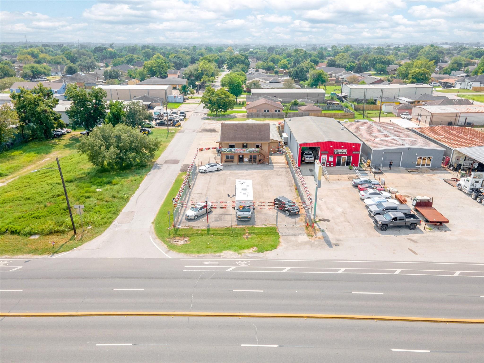 1912 Houston Boulevard