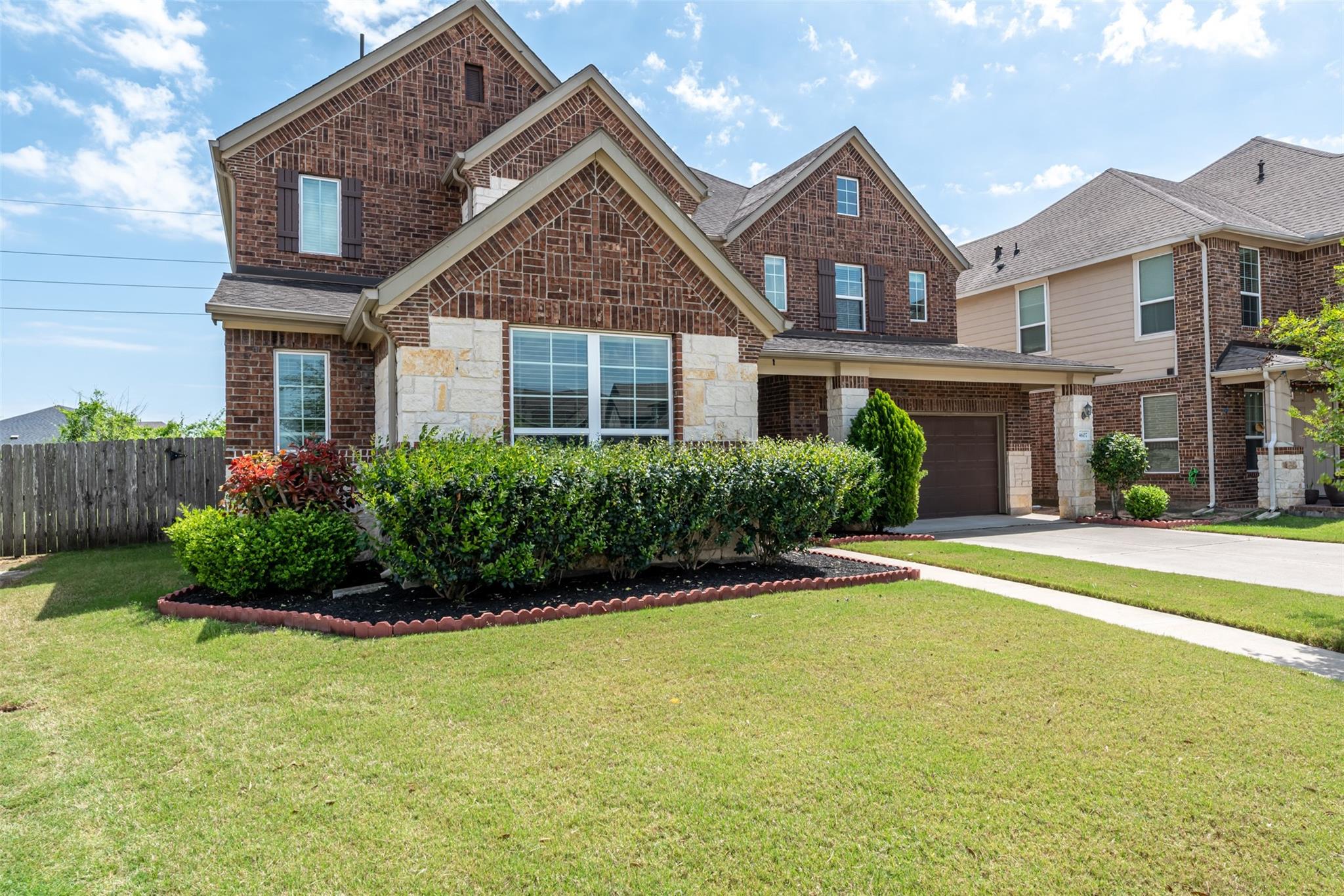 4607 Rockton Hills Lane