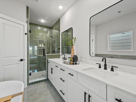 Photo of 4816 Cochran Street St, Houston, TX 77009 (MLS # 94442654)