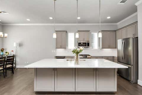 Photo of 5720 Petty Street, Houston, TX 77007 (MLS # 48925063)