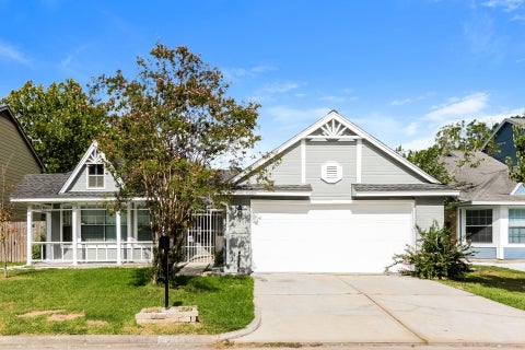 Photo of 2714 Ashford Trail Drive, Houston, TX 77082 (MLS # 49496271)