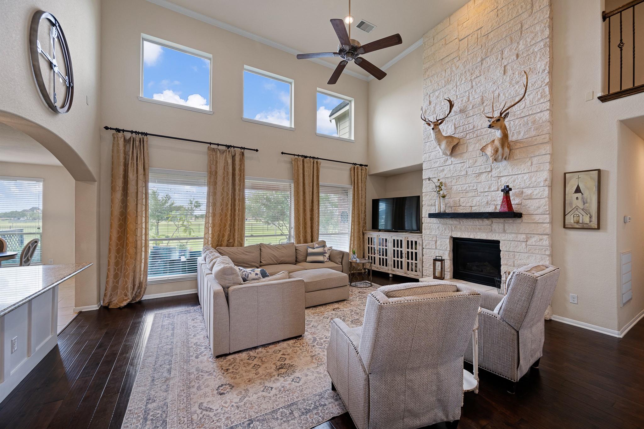7411 Tejas Lakes Trail
