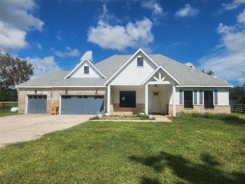 Photo of 214 Lakeland Circle, Rosharon, TX 77583 (MLS # 50524973)
