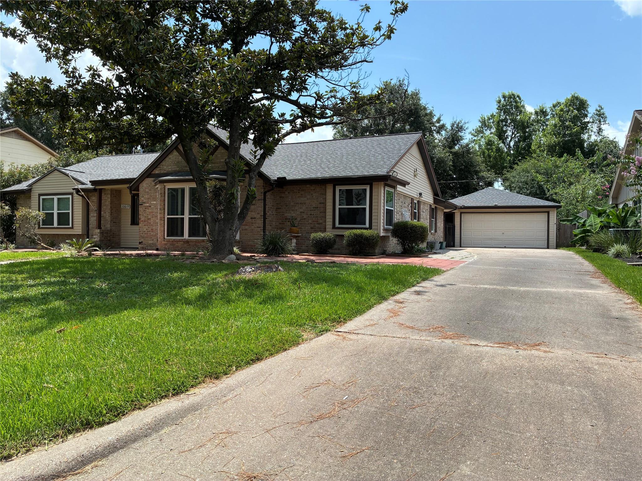 10619 Archmont Drive