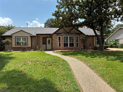 Photo of 10619 Archmont Drive, Houston, TX 77070 (MLS # 13633873)