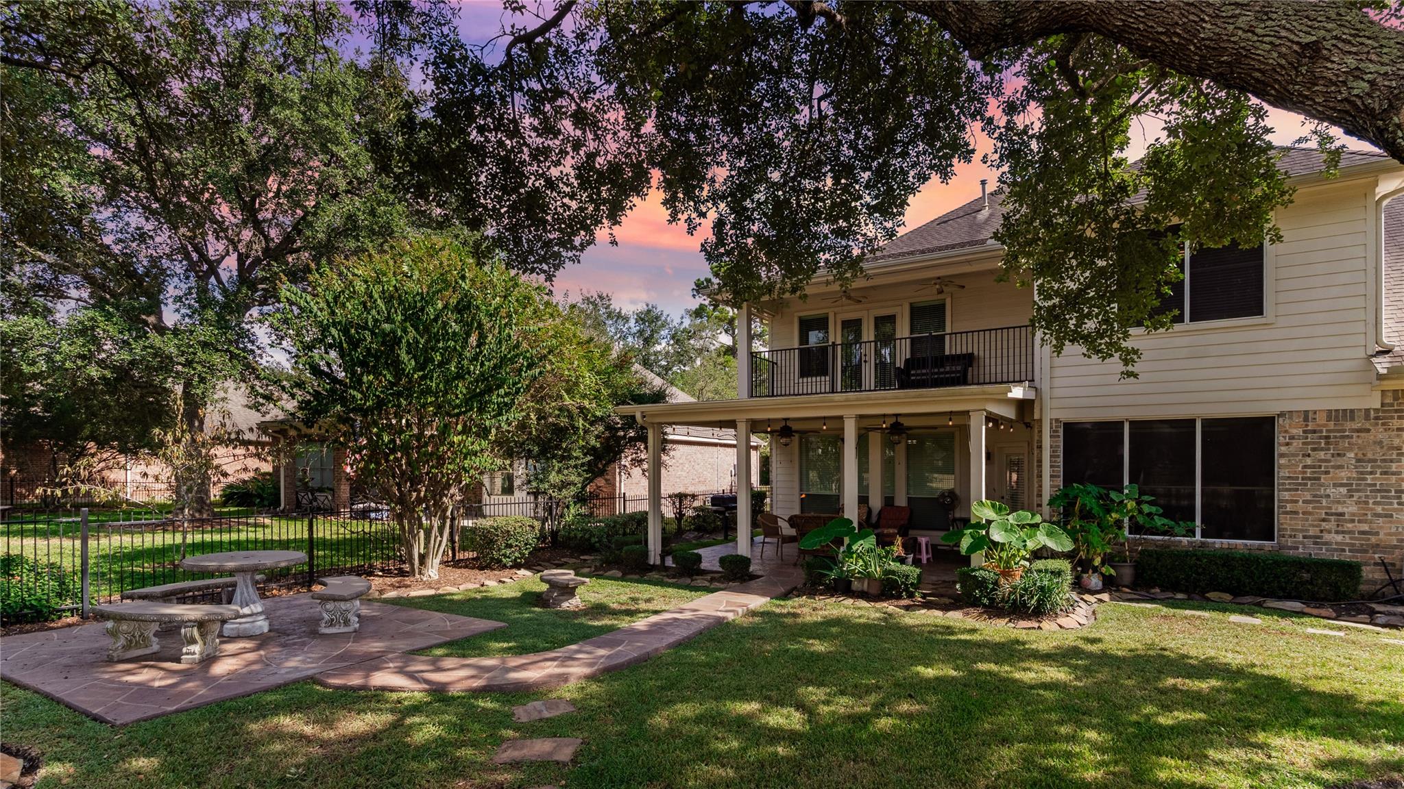 5918 Corinthian Park Drive