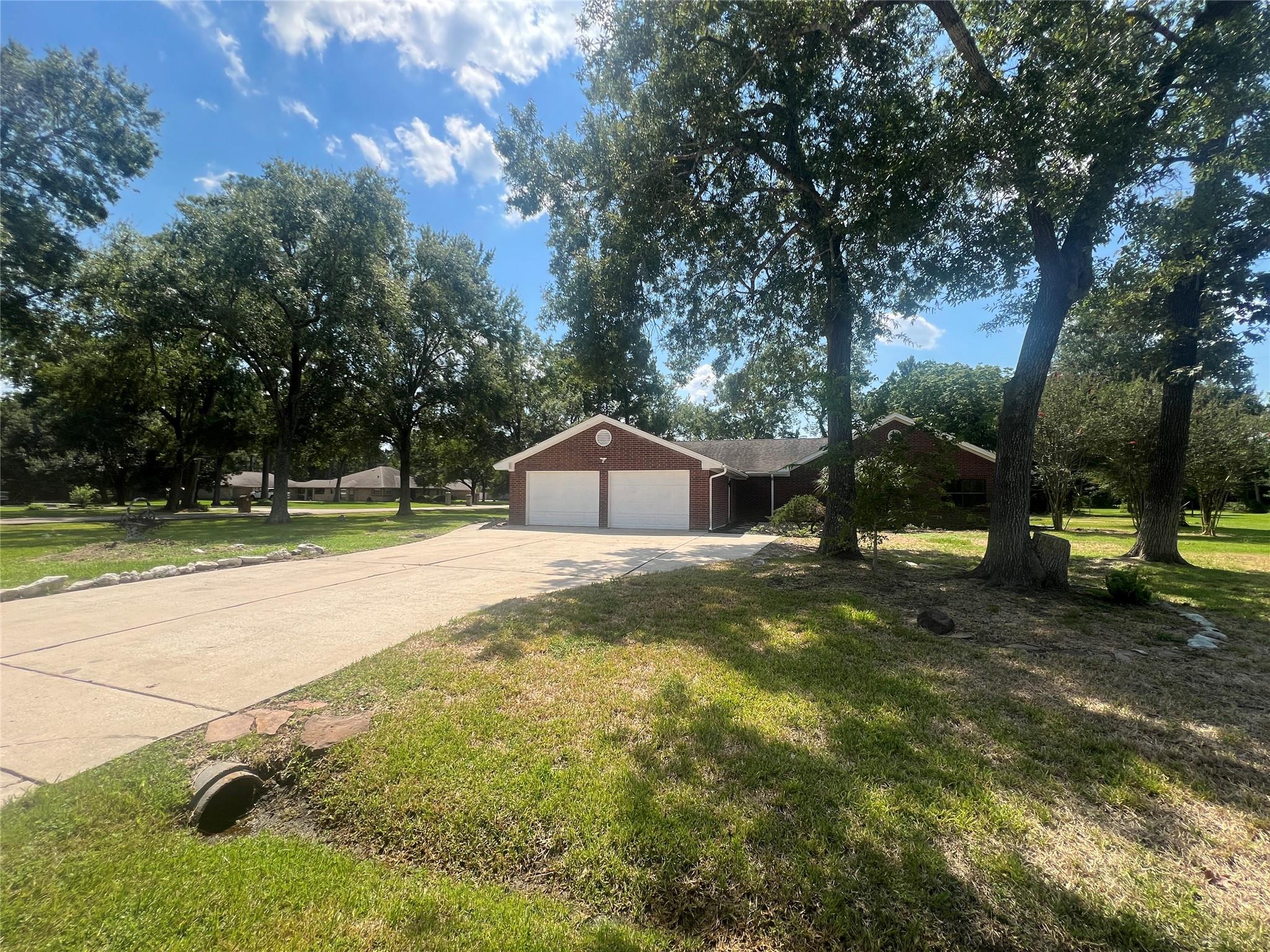 10 Autumn Oaks Drive