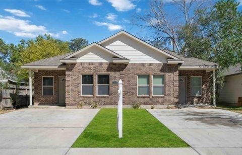 5101 Southwind Street Houston TX 77033