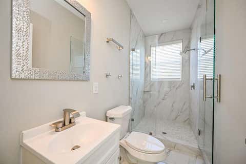 Tiny photo for 4748 Mallow Street E, Houston, TX 77033 (MLS # 98679700)