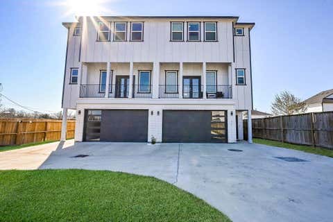 Tiny photo for 4748 Mallow Street E, Houston, TX 77033 (MLS # 98679700)