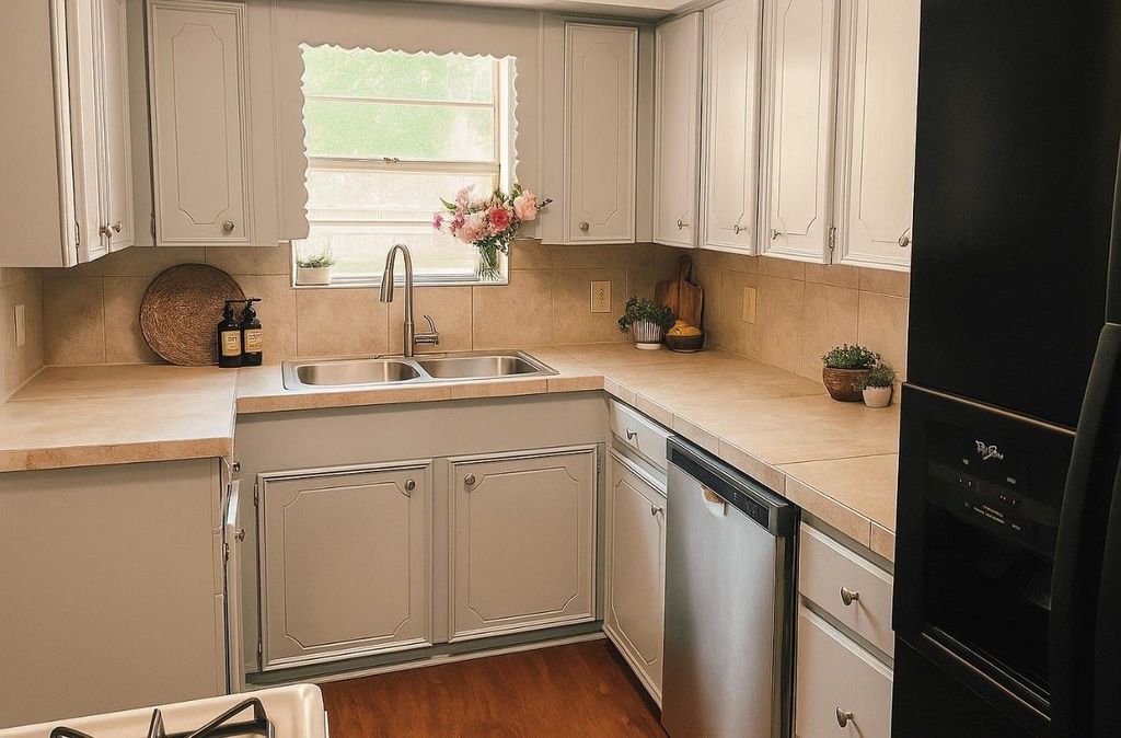 Photo of 6514 Teluco Street, Houston, TX 77055 (MLS # 27445127)