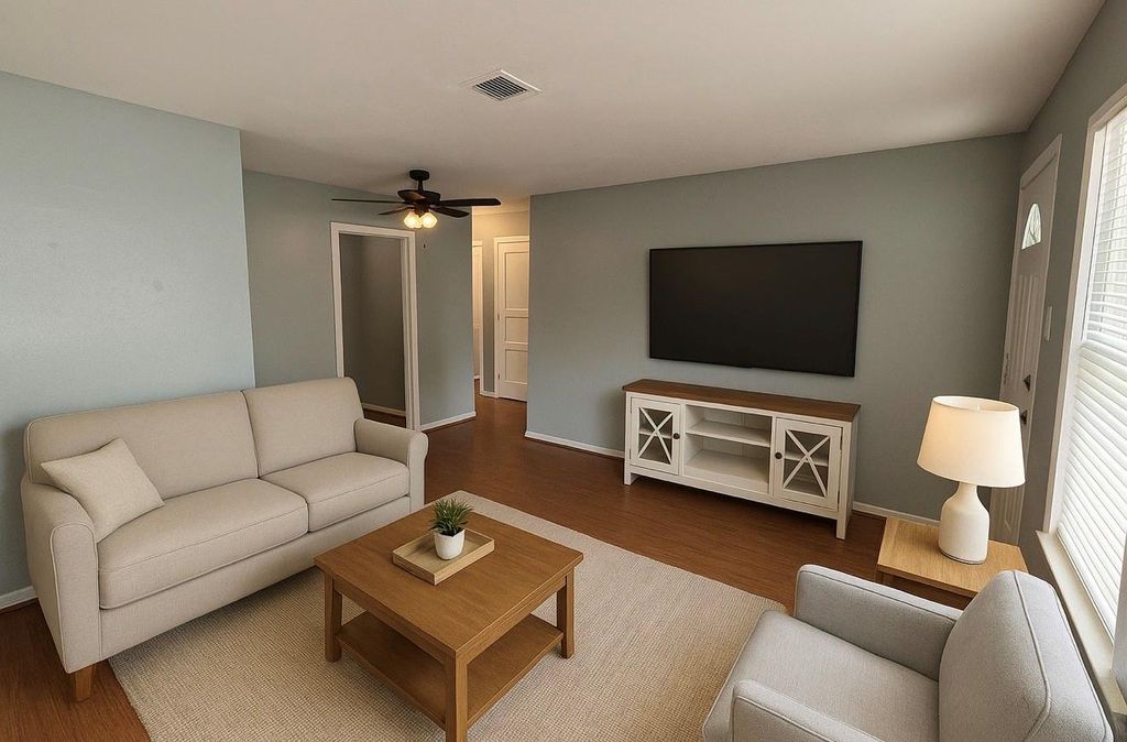 Photo of 6514 Teluco Street, Houston, TX 77055 (MLS # 27445127)