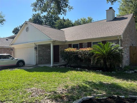 Photo of 10315 Wayward Wind Lane, Houston, TX 77064 (MLS # 62334702)