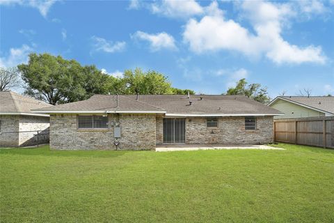 Tiny photo for 5910 Verdome Lane, Houston, TX 77092 (MLS # 38538111)