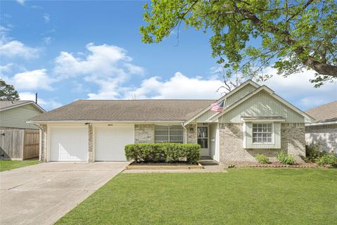 Tiny photo for 5910 Verdome Lane, Houston, TX 77092 (MLS # 38538111)