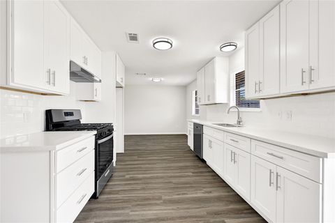 Tiny photo for 5910 Verdome Lane, Houston, TX 77092 (MLS # 38538111)