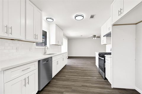 Tiny photo for 5910 Verdome Lane, Houston, TX 77092 (MLS # 38538111)