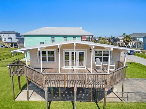 Photo of 4202 Hardin Drive, Galveston, TX 77554 (MLS # 47133603)