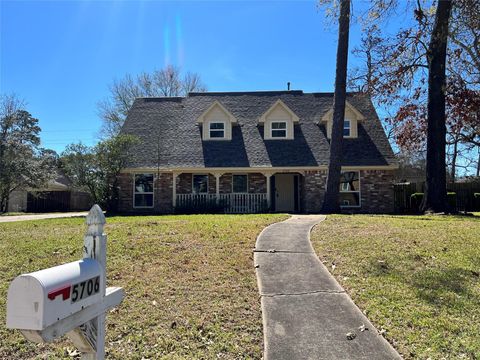 Homes For Sale - 5706 Upper Lake Drive<br/> Humble, TX 77346