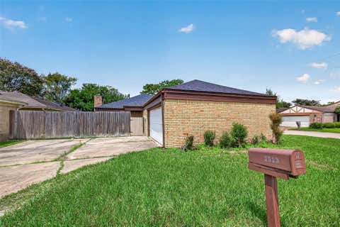 Photo of 2523 Creekway Circle, Missouri City, TX 77459 (MLS # 15858059)