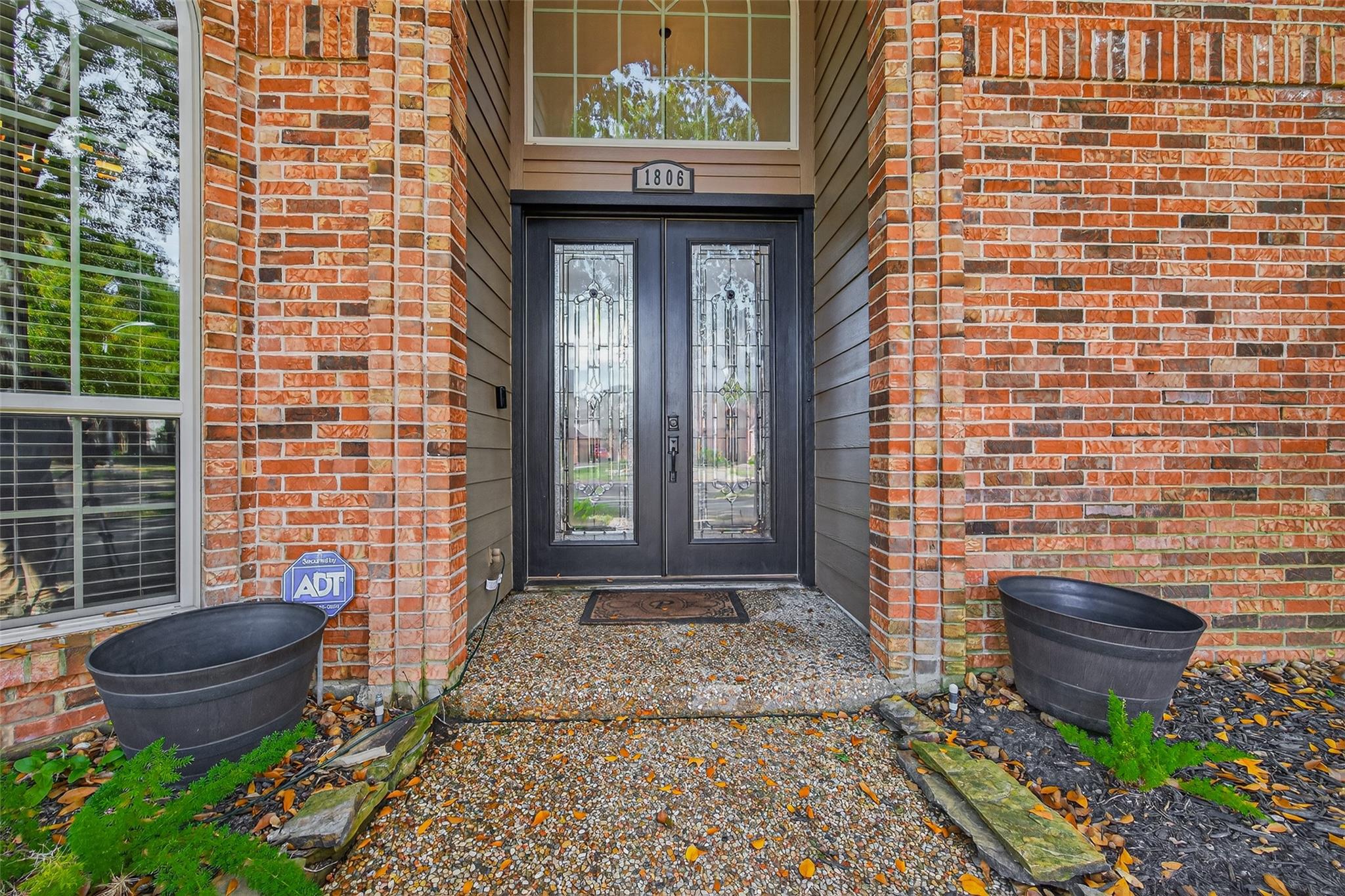 1806 Wine Cedar Lane