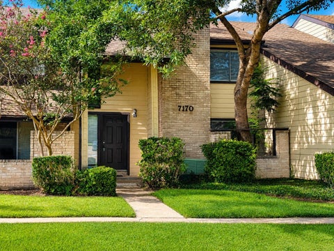 Photo of 7170 S Dairy Ashford Road, Houston, TX 77072 (MLS # 38270148)