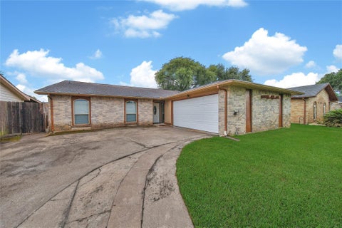 Photo of 5107 Girnigoe Drive, Houston, TX 77084 (MLS # 54604799)