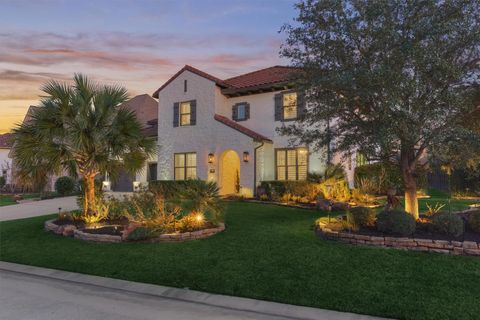 39 Beacons Light Place Tomball TX 77375