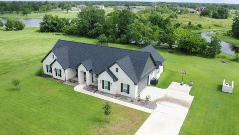 Photo of 10104 Crown Point, Iola, TX 77861 (MLS # 71016031)