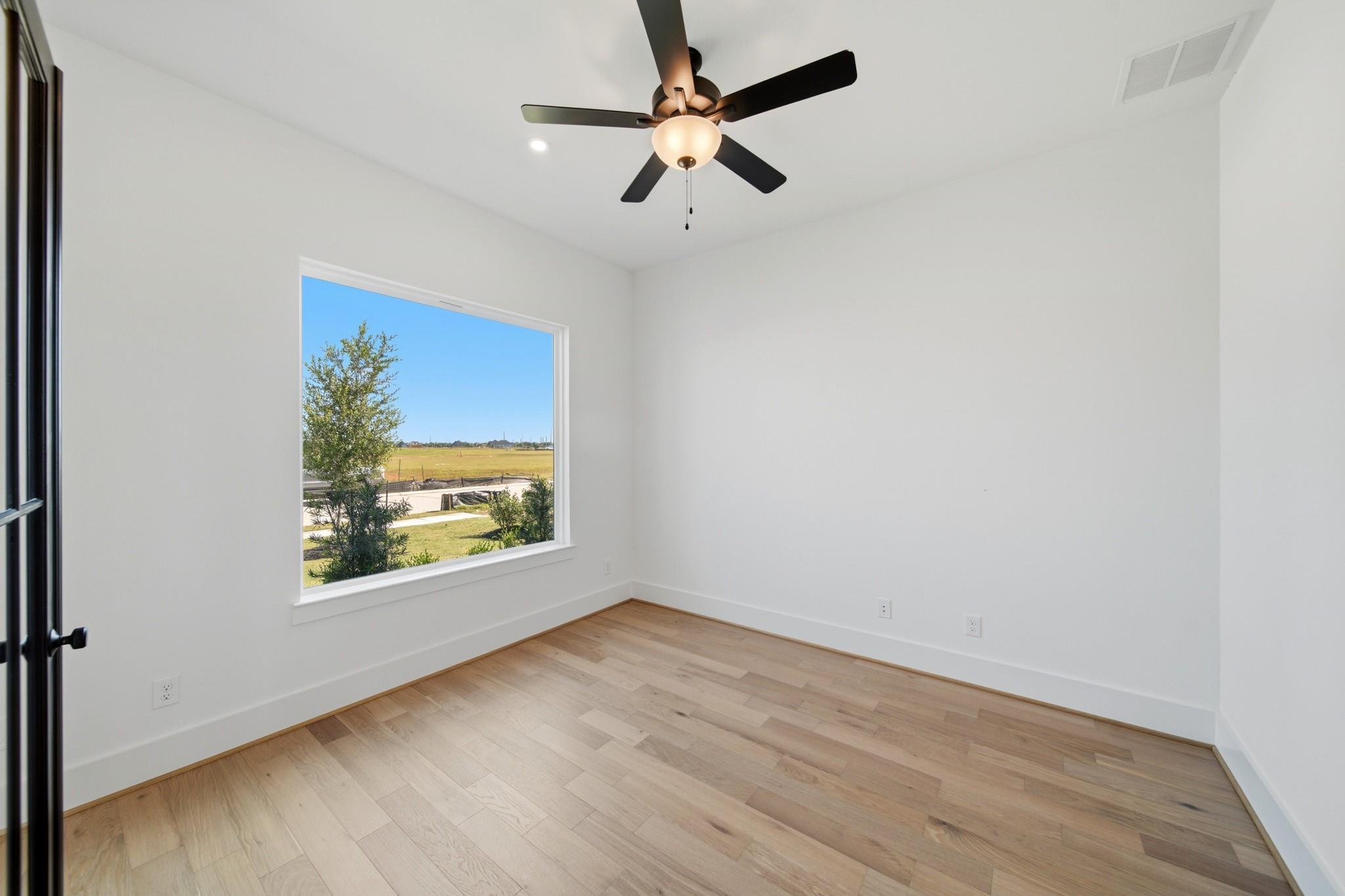821 Stable Sands Way