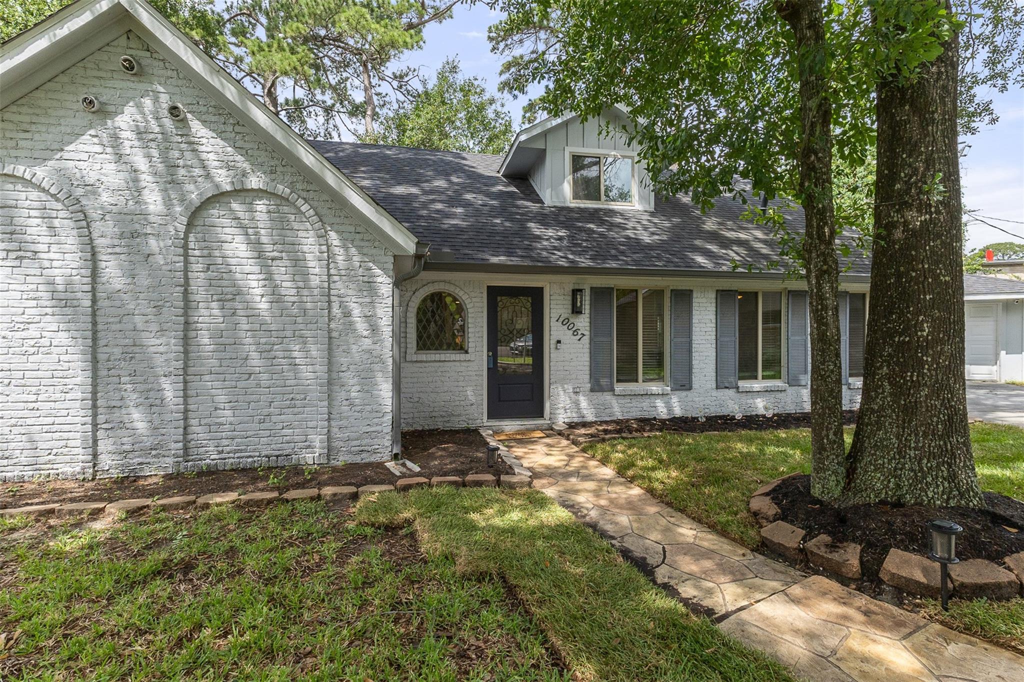 10067 Briarwild Lane