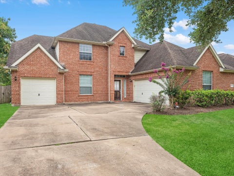 Photo of 2507 Stonebury Lane, Sugar Land, TX 77479 (MLS # 76418380)