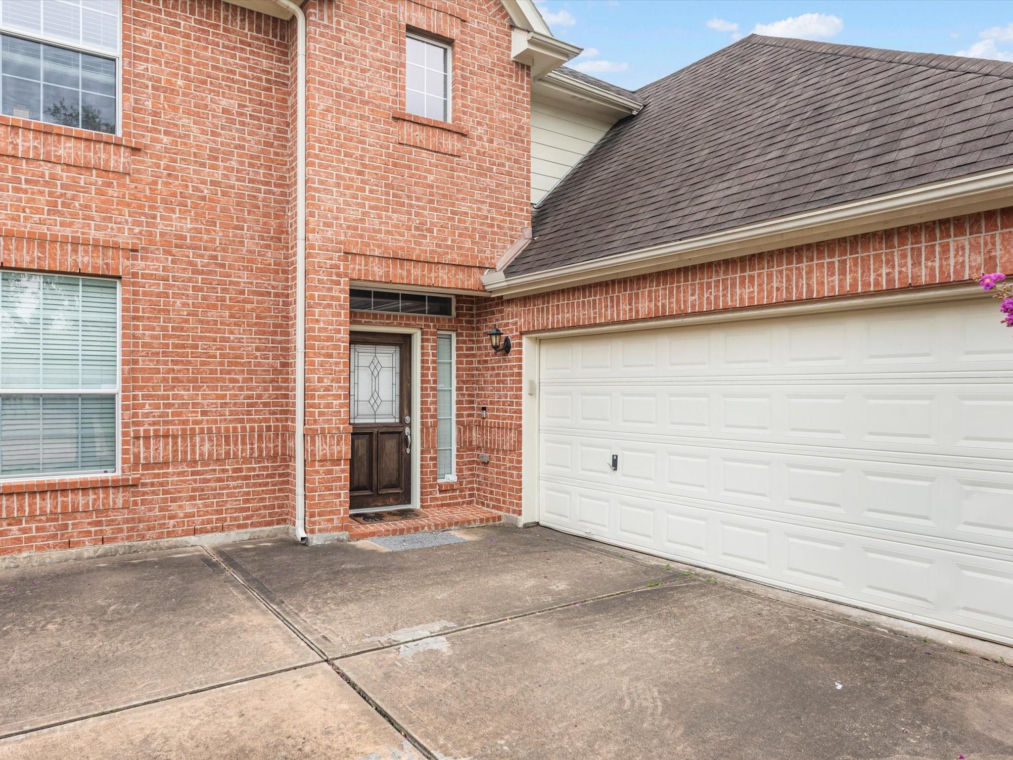 2507 Stonebury Lane