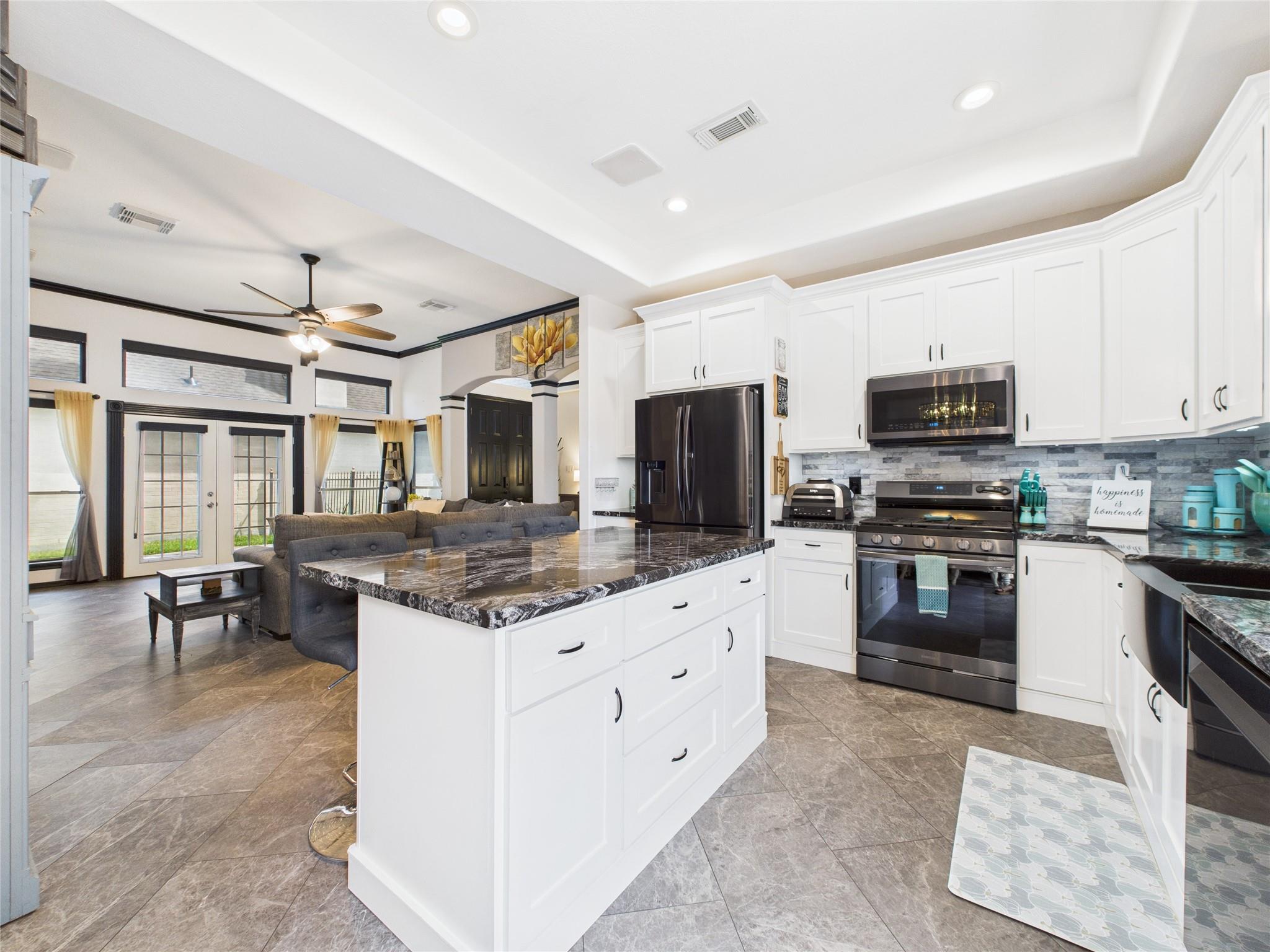 203 Las Brisas Street