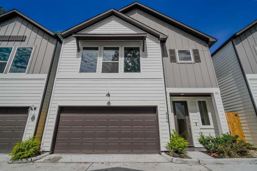 Photo of 615 Northew Street #K, Houston, TX 77091 (MLS # 72134211)