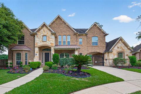 Photo of 13510 Cascade Caverns Court, Houston, TX 77044 (MLS # 17771123)