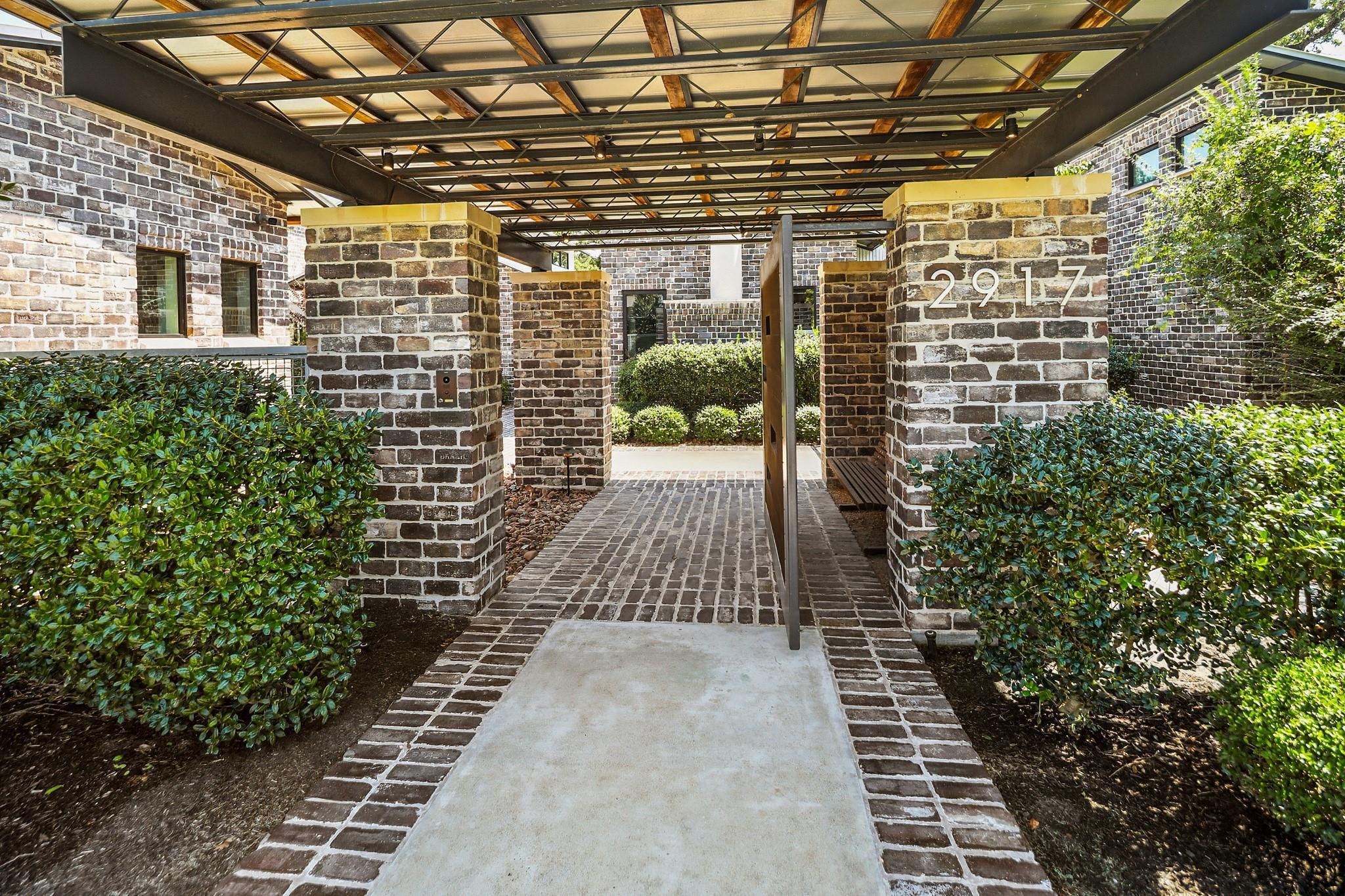 2917 Blue Belle Drive