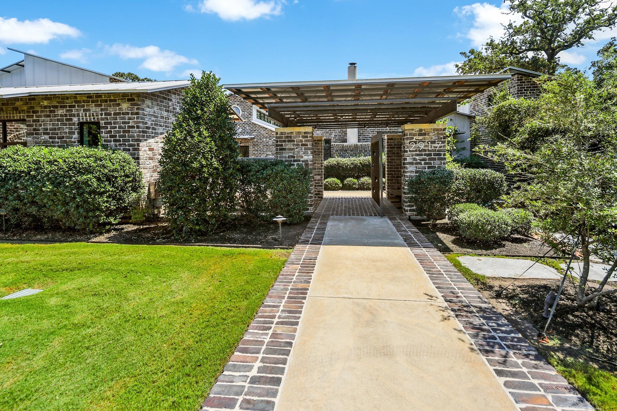 2917 Blue Belle Drive