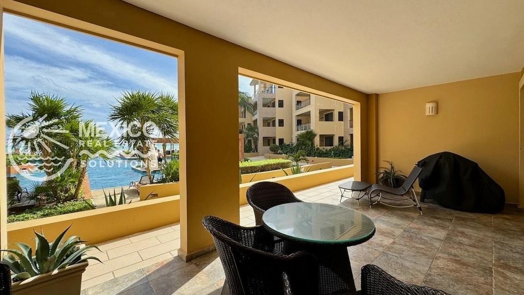 Photo of 103 Calle 10 Norte Y 1ra Avenida, TX 77710 (MLS # 58695084)