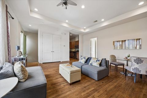 Tiny photo for 3804 Centerplaza Drive, Houston, TX 77007 (MLS # 22195899)